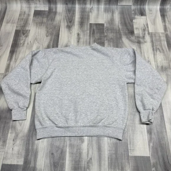 ✅VTG Mickey Minnie Mouse Pluto Goofy Donald Daffy Christmas Sweatshirt M *STAIN - Picture 5 of 13